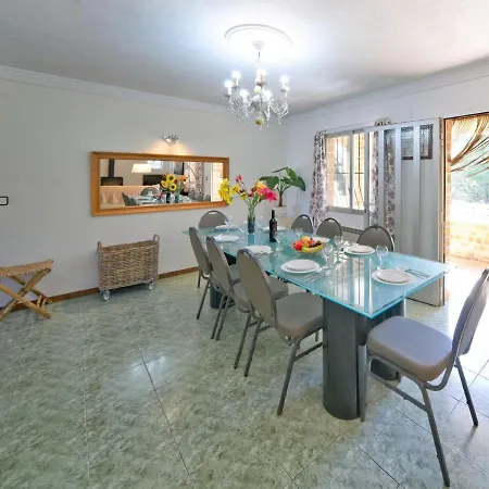 Villa Consuelo By Interhome