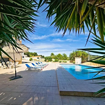 Villa Consuelo By Interhome